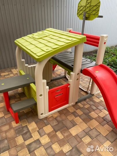 Игровой центр с горкой