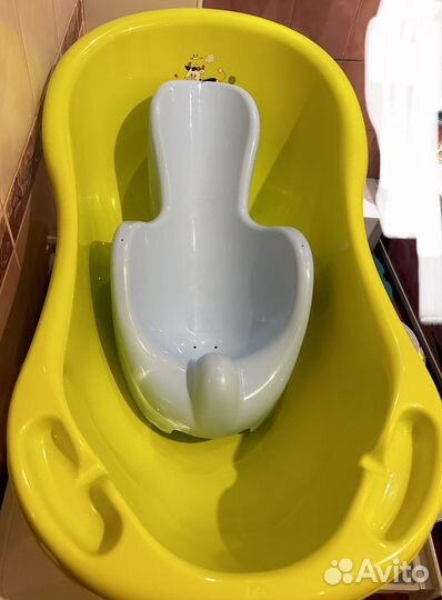 Ванночка для купания с горкой