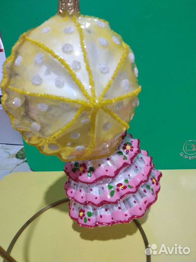 Елочная игрушка Irena Кошка под зонтиком