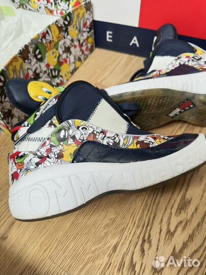 Кроссовки tommy hilfiger 39