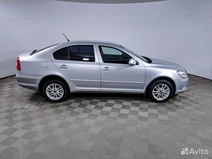 Skoda Octavia 1.6 МТ, 2011, 185 500 км