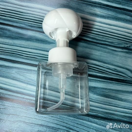 Дозатор для жидкого мыла