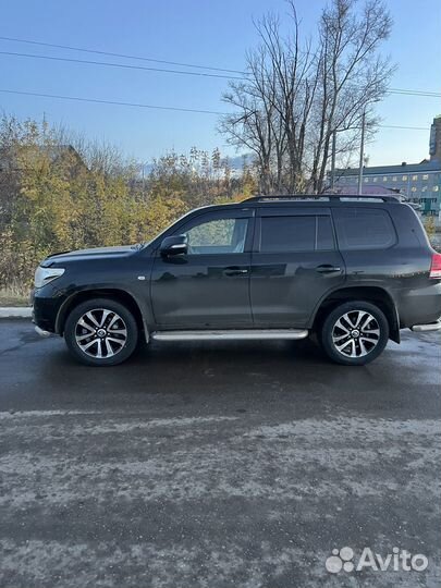 Подножки усиленные тлк 200