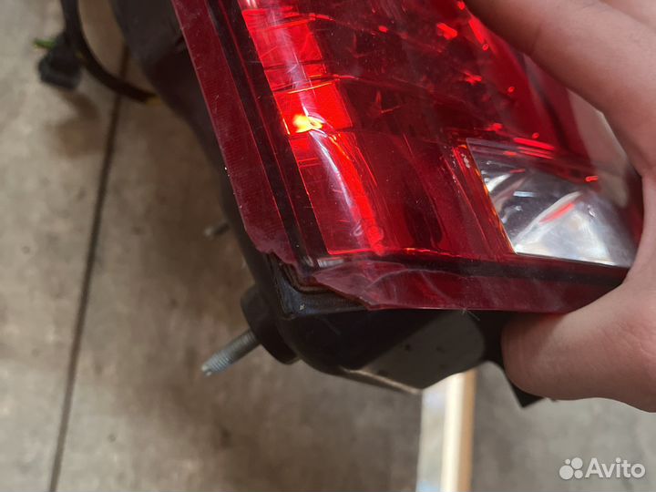 Фонарь левый Cadillac CTS 2