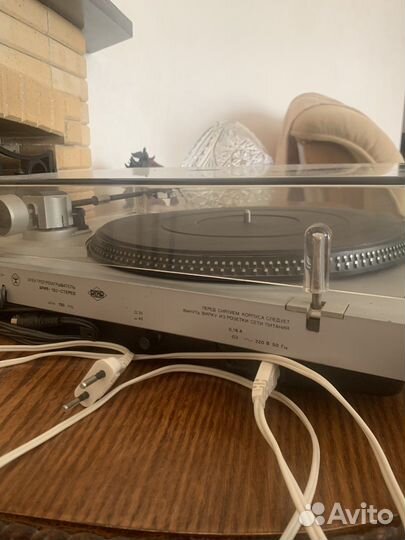 Стереопроигрыватель винила