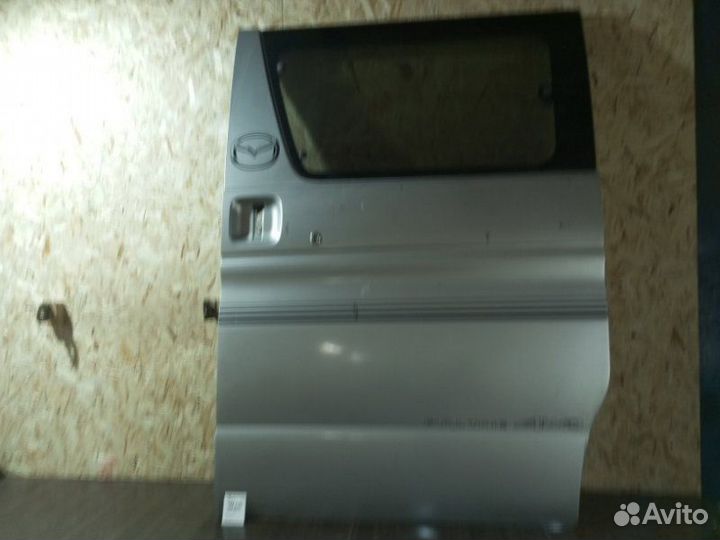 Дверь сдвижная Mazda Bongo Friendee