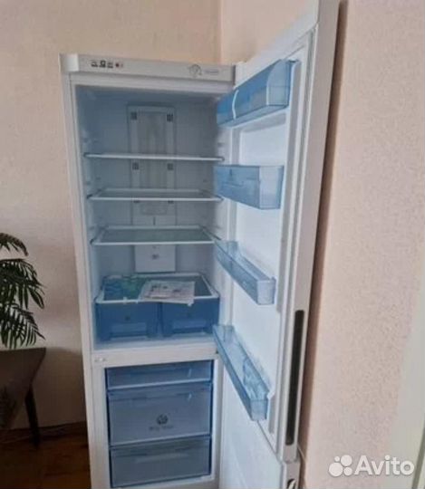 Холодильник Pozis новый