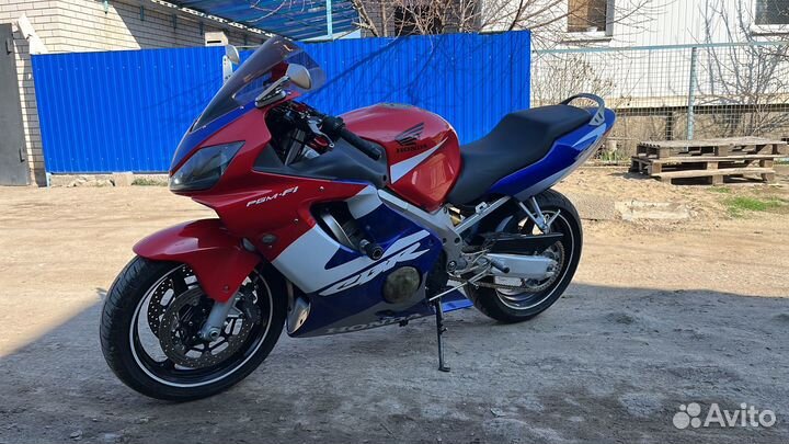 Honda cbr 600 f4i