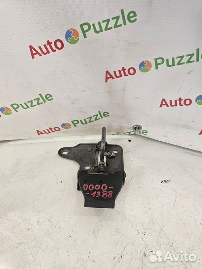 Замок капота Skoda Octavia A7