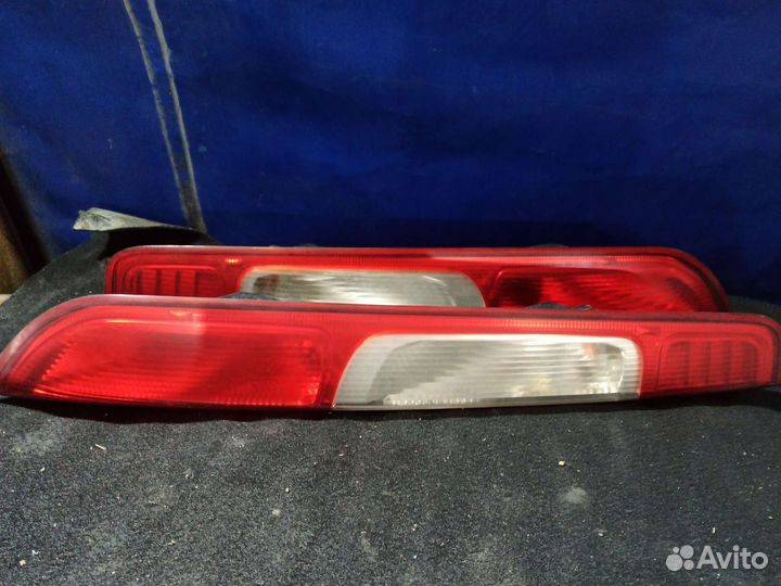 Фонарь задний Ford Focus 2