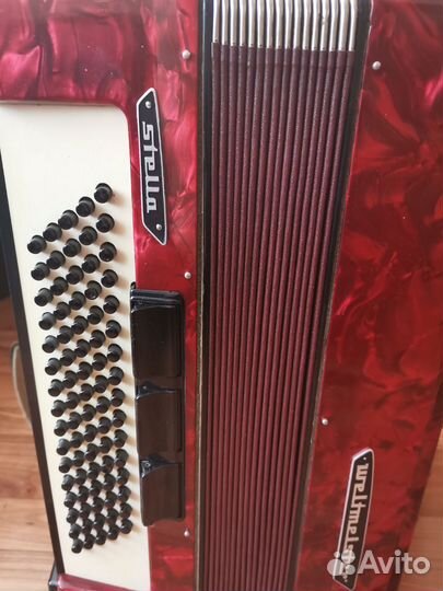 Аккордеон weltmeister Stella