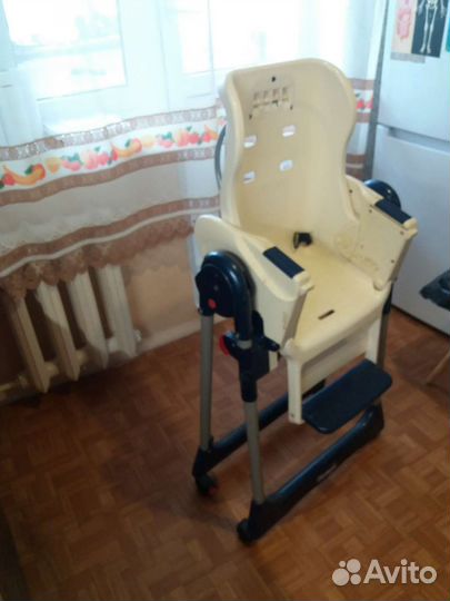 Стульчик для кормления chicco mamma