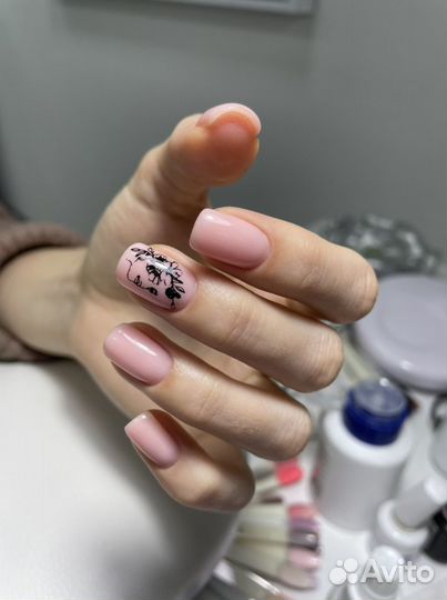 Маникюр с покрытием