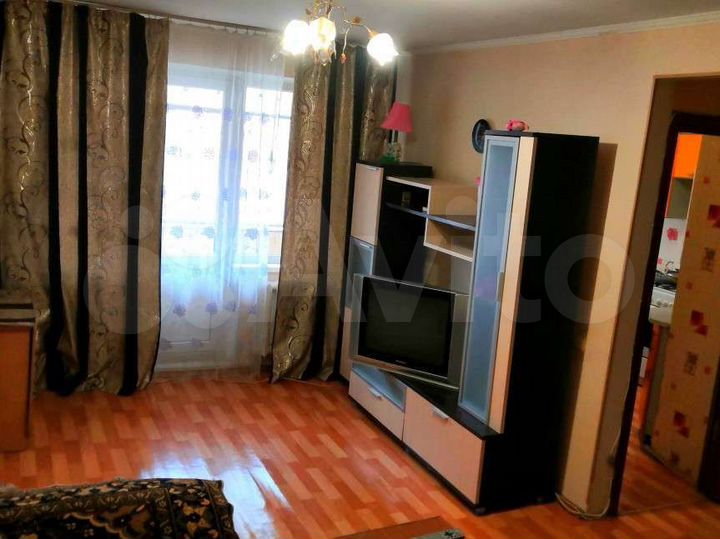 2-к. квартира, 55 м², 2/5 эт.