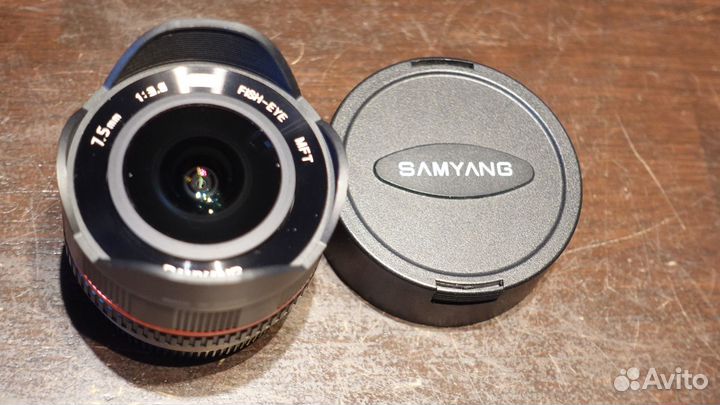 Olympus - Panasoniс M43 - объектив и вспышка