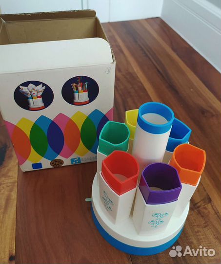 Подставка для салф.или канцелярских принадл. Новый