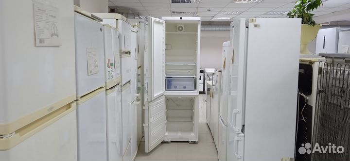 Холодильник Liebherr