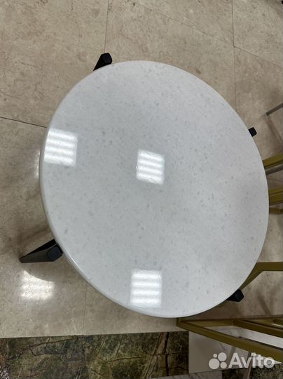 Стол кофейный/журнальный мрамор