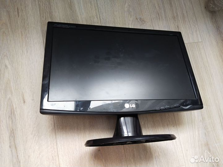 Монитор LG flatron