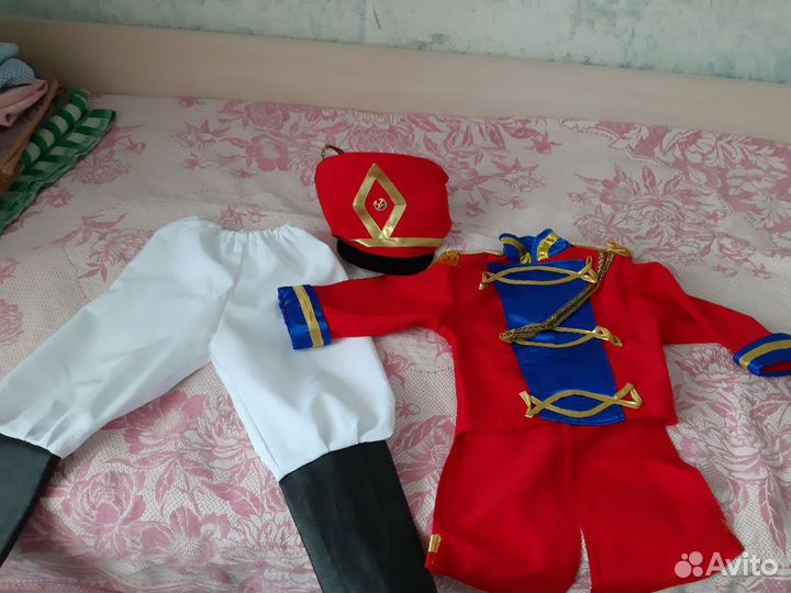 Костюма гусара