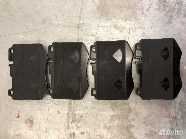 Задние тормозные колодки S63 W222