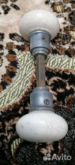 Дверная ручка