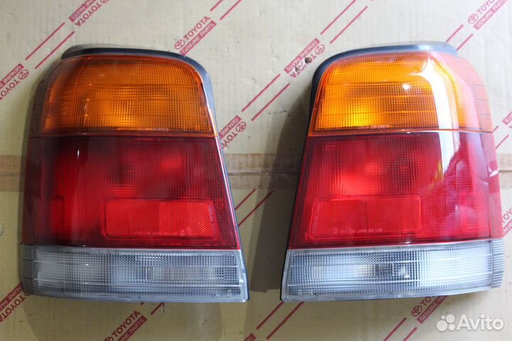 Фонари задние Subaru Forester SF