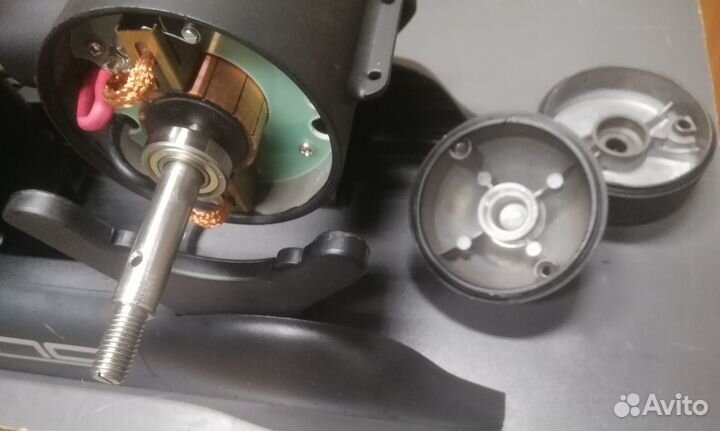 Ремонт пультов и моторов Haswing Cayman-B с GPS