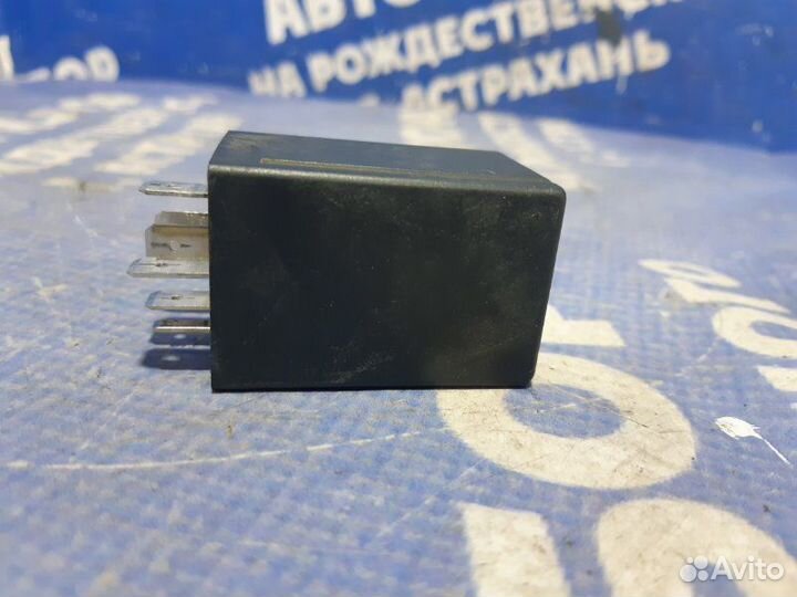 Реле Skoda Felicia универсал 1997