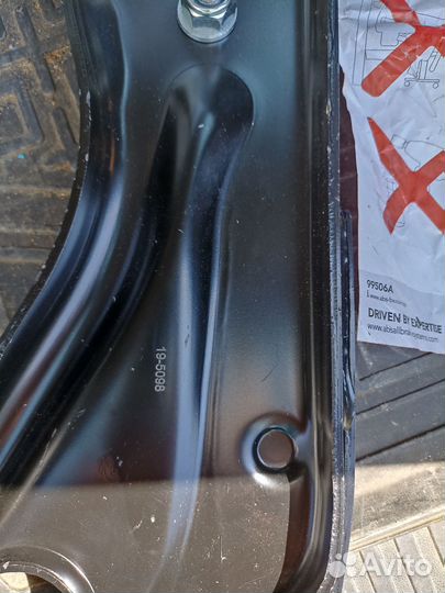 Рычаг Peugeot 308