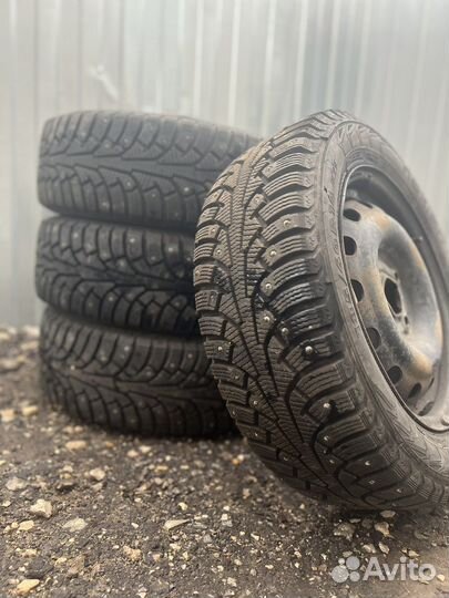 Продаю колеса зимние