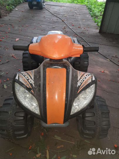 Детский квадроцикл на аккумуляторе