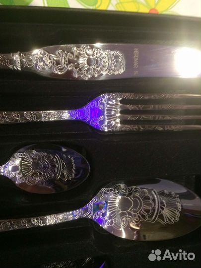 Набор столовых приборов