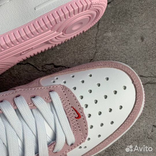 Кроссовки Nike Air Force 1 Valentines Day Love Let