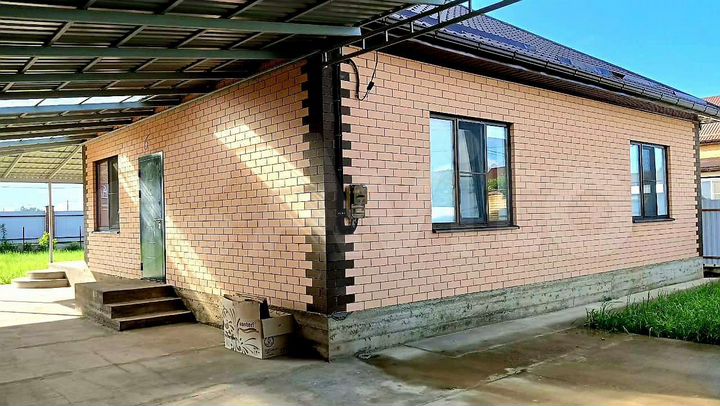 Дом 90 м² на участке 5 сот.