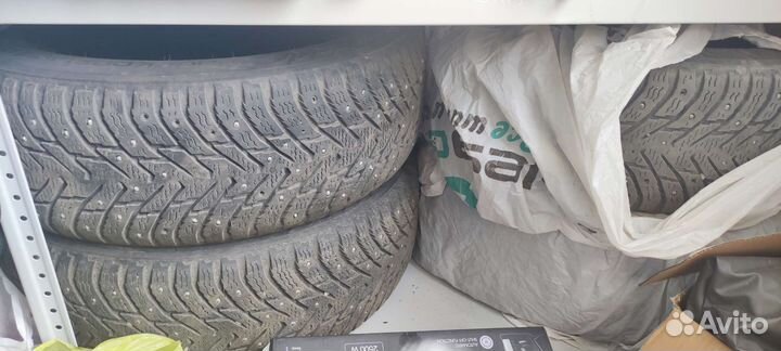 Nokian Tyres Hakkapeliitta 8 205/60 R16
