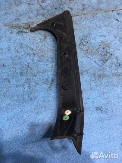 Накладка обшивки багажника Mercedes W212 Мерседес