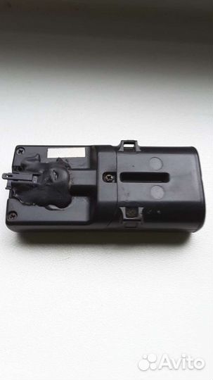 Автомобильный gps трекер pandora nav 04