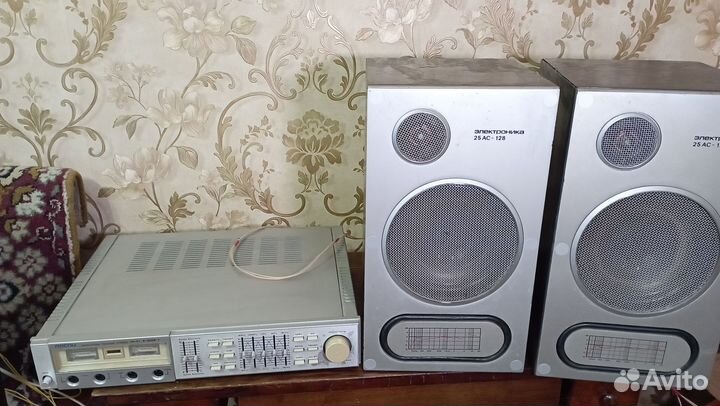 Усилитель ласпи У-005-1 и Электроника 25 ас-128