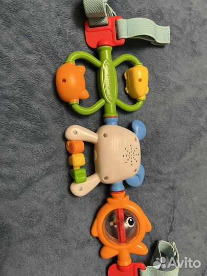 Подвесная игрушка Крути и хватай Infantino