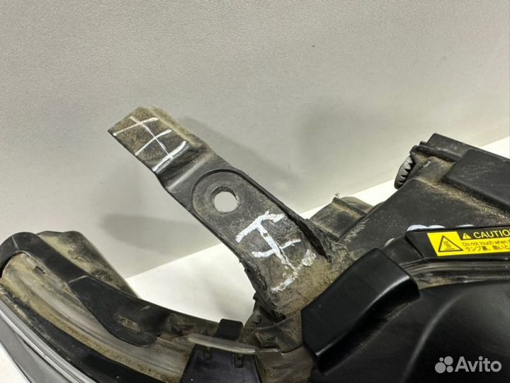 Фара адаптивная передняя правая Toyota Camry V55