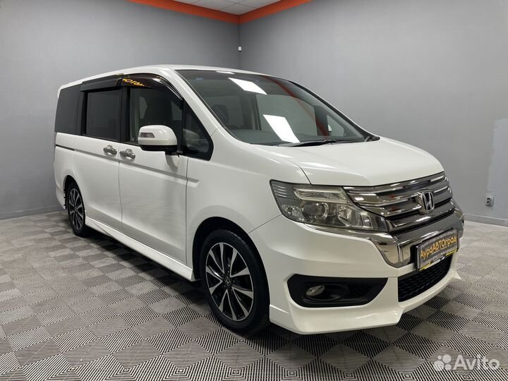 Honda Stepwgn, 2012