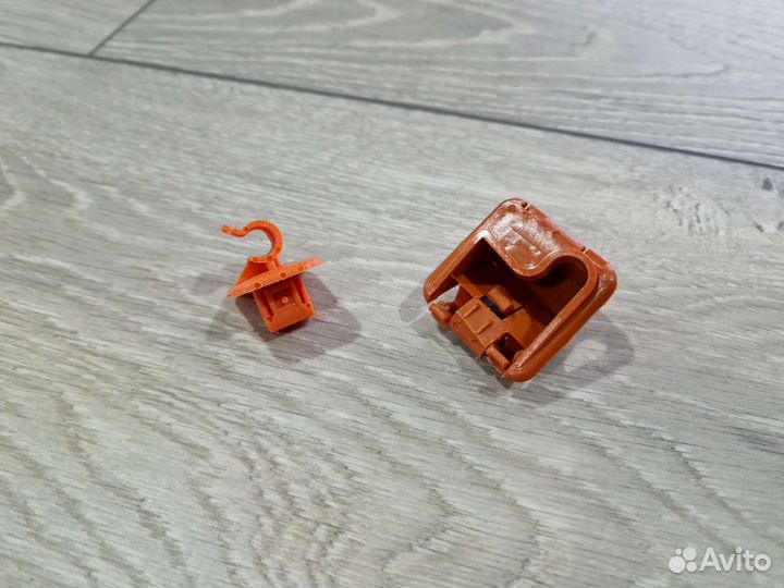 Кранштейн - Фиксатор упора капота на Skoda, Seat