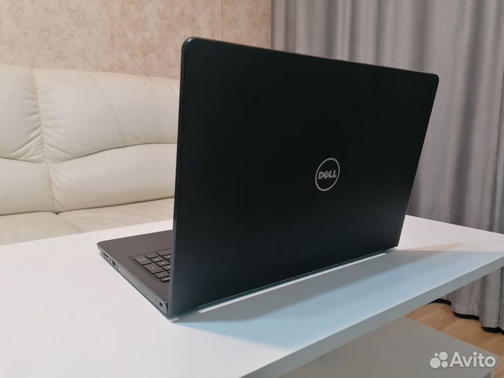 Бюджетный Dell Core i3 работает как часы