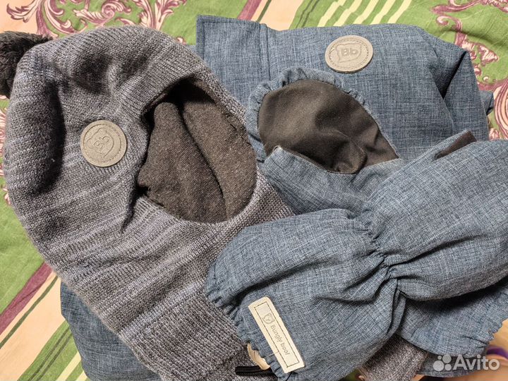 Зимний комбинезон 104 р. bungly boo +шапка + краги