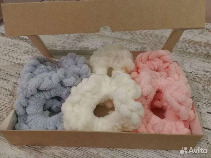 Резинки для волос ручной работы