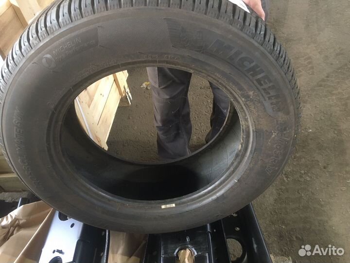 Michelin CrossClimate SUV 235/65 R17 V