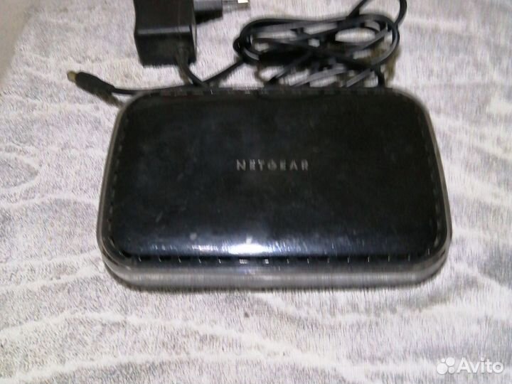 Роутер netgear WNR1000