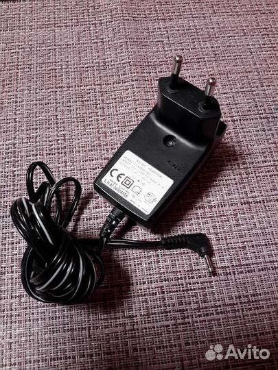 Блок питания адаптер 5,5 вольт 550 миллиампер