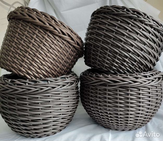 Кашпо из ротанга